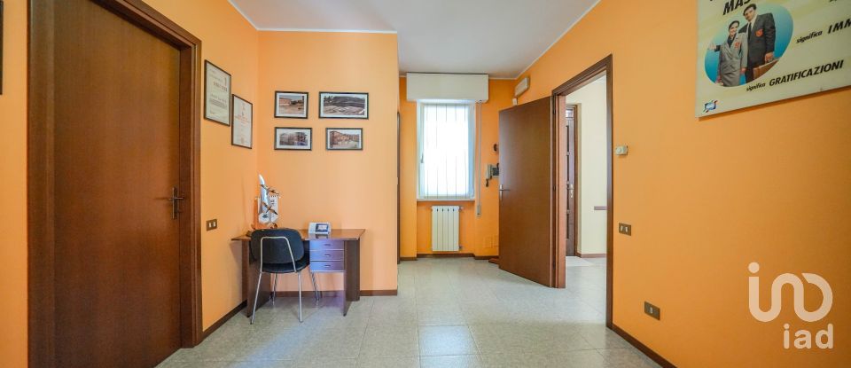 Casa 6 locali di 210 m² in Castiglione delle Stiviere (46043)