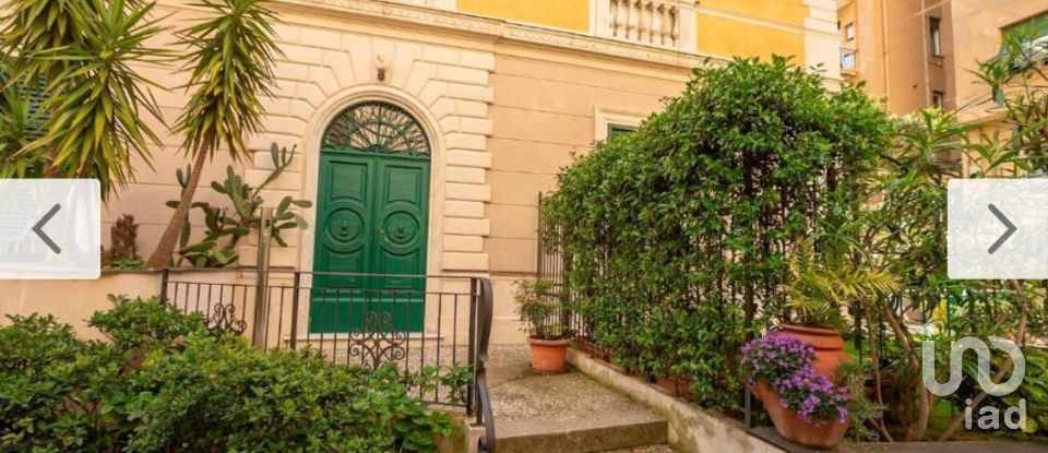 Bilocale di 79 m² a Genova (16128)