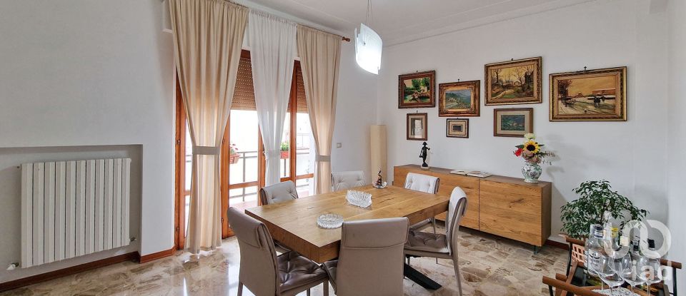 Four-room apartment of 165 m² in Civitanova Marche (62012)