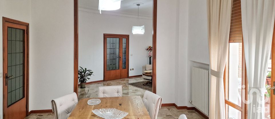 Four-room apartment of 165 m² in Civitanova Marche (62012)