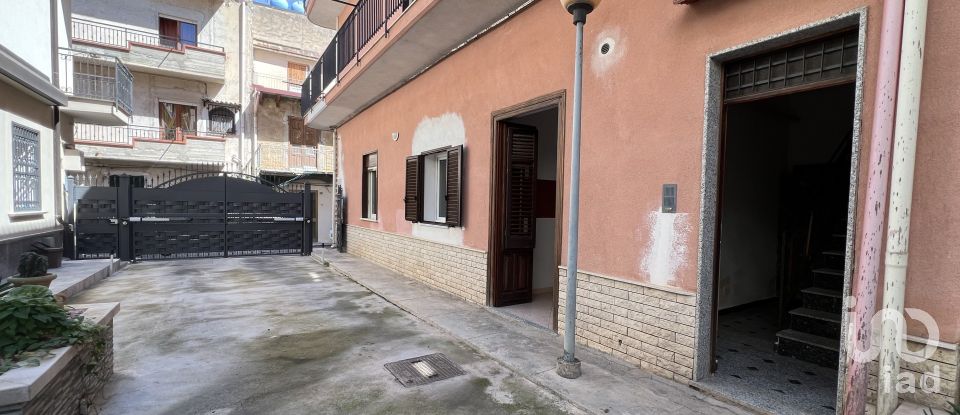 Casa 6 locali di 170 m² in Altavilla Milicia (90010)