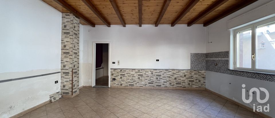 Lodge 6 rooms of 170 m² in Altavilla Milicia (90010)