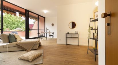 Three-room apartment of 102 m² in Giussano (20833)