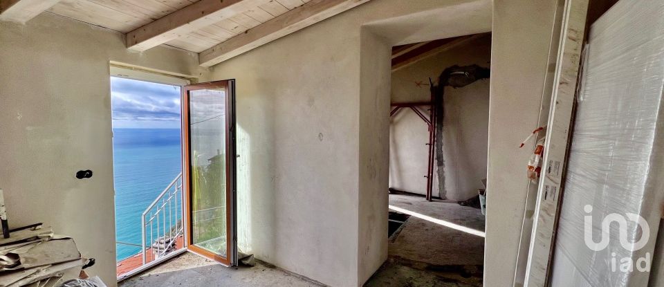 Rustico 3 locali di 43 m² in La Spezia (19132)