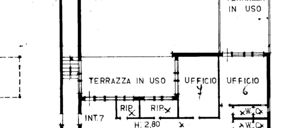 Negozio / locale commerciale di 234 m² in Padova (35127)