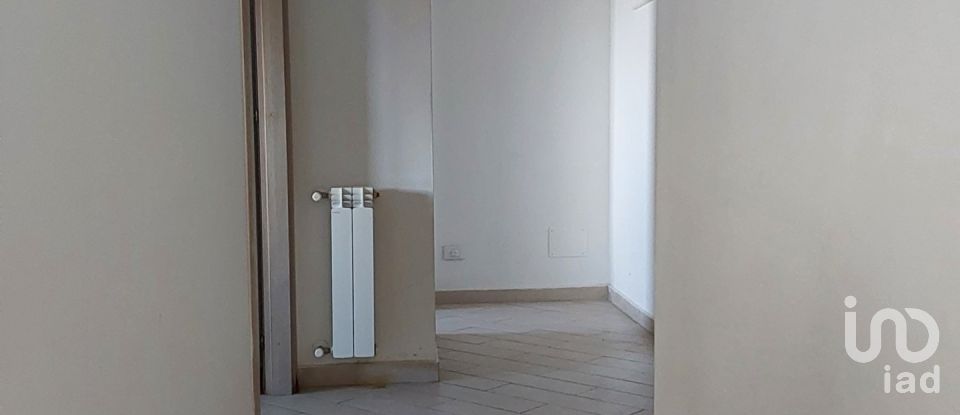 Appartamento 5 locali di 120 m² a Pomezia (00040)