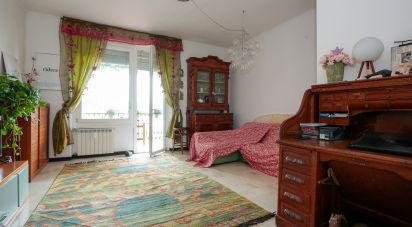 Appartamento 8 locali di 117 m² a Genova (16131)