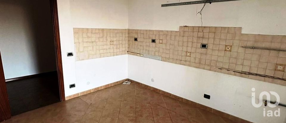 Quadrilocale di 114 m² a Montefano (62010)