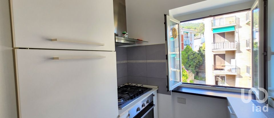 Three-room apartment of 65 m² in Savona (17100)