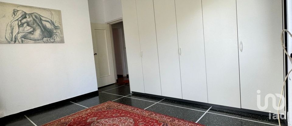 Four-room apartment of 110 m² in Genova (16131)