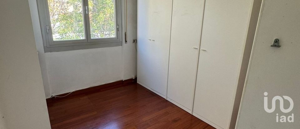 Four-room apartment of 110 m² in Genova (16131)