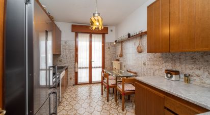 Four-room apartment of 145 m² in Selvazzano Dentro (35030)