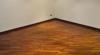 Bilocale di 65 m² a Bari (70122)