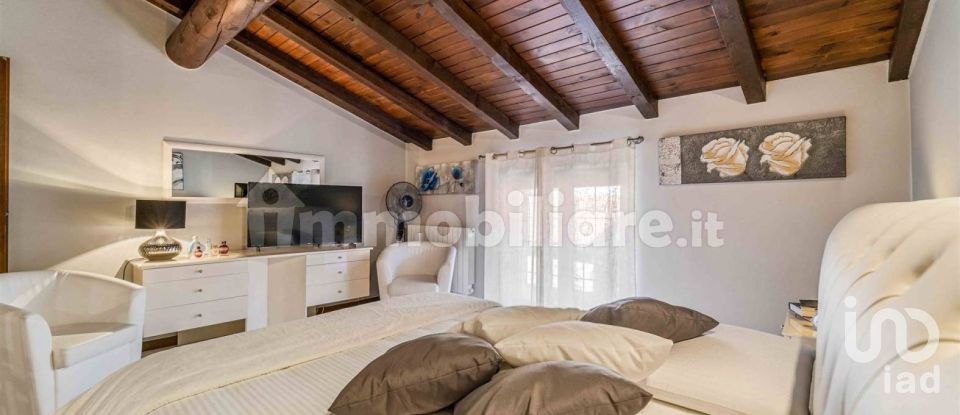 Casa indipendente 5 locali di 238 m² in Stazzona (22010)