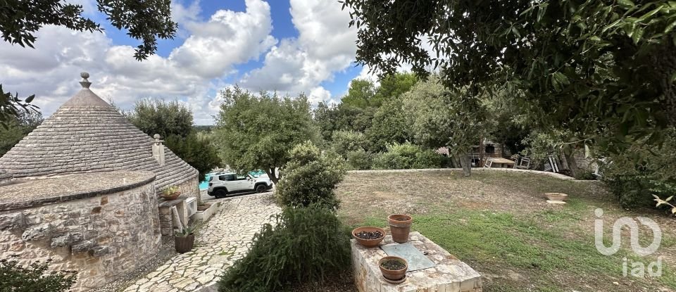 Villa 16 locali di 185 m² in Fasano (72017)