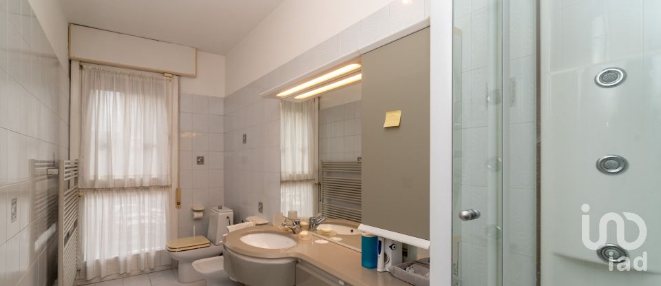 Four-room apartment of 109 m² in Padova (35134)