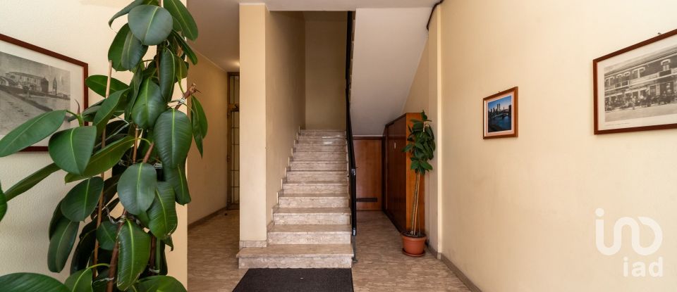 Four-room apartment of 109 m² in Padova (35134)