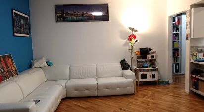 Three-room apartment of 90 m² in Cinisello Balsamo (20092)