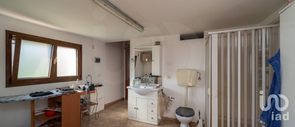 Casa indipendente 7 locali di 159 m² in Albignasego (35020)