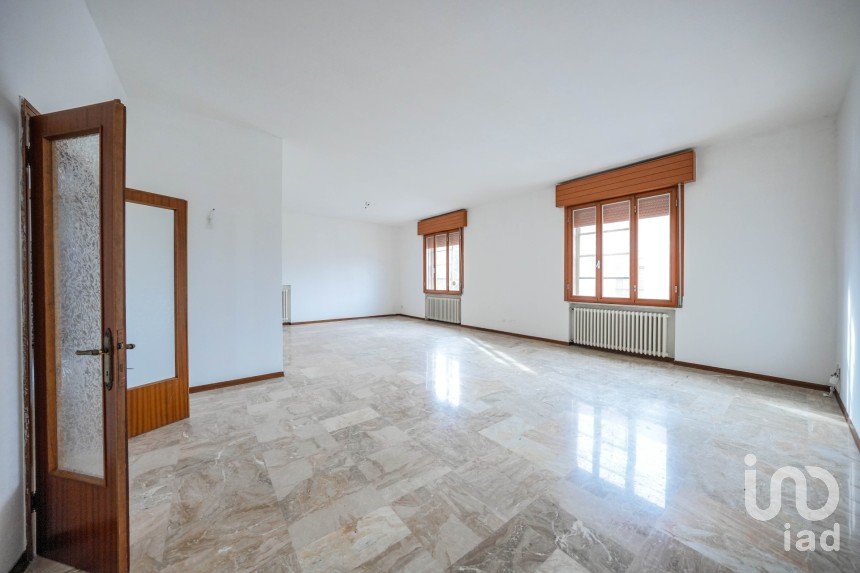 Four-room apartment of 146 m² in Portomaggiore (44015)