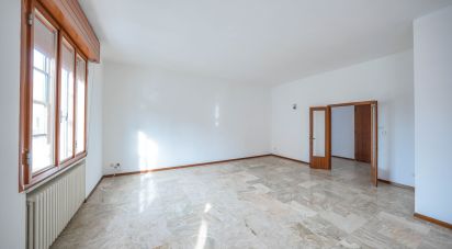 Quadrilocale di 146 m² a Portomaggiore (44015)