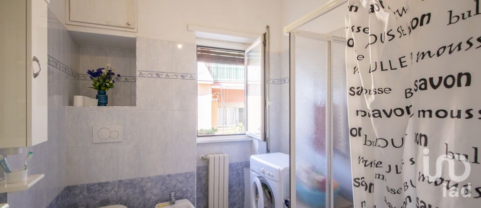 Bilocale di 85 m² a Roma (00171)