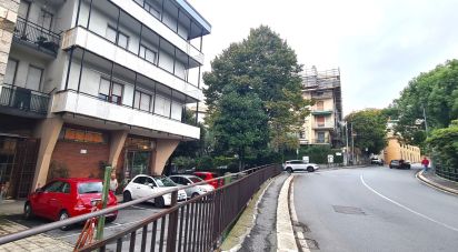 Shop / premises commercial of 156 m² in Genova (16146)