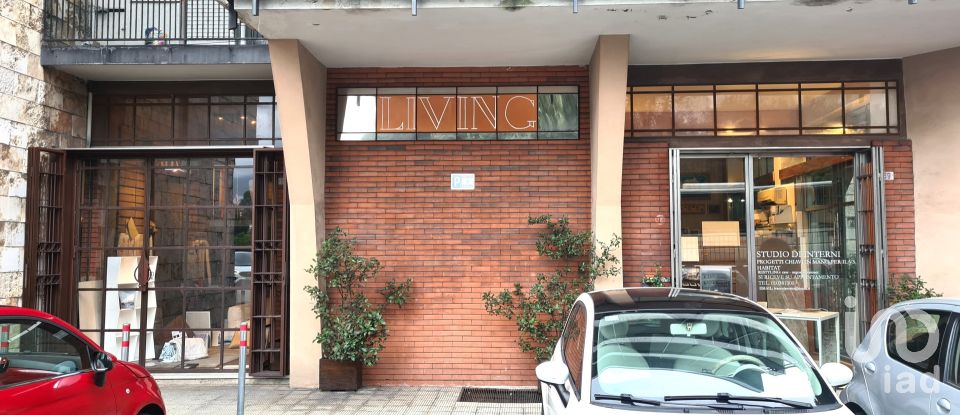 Shop / premises commercial of 156 m² in Genova (16146)