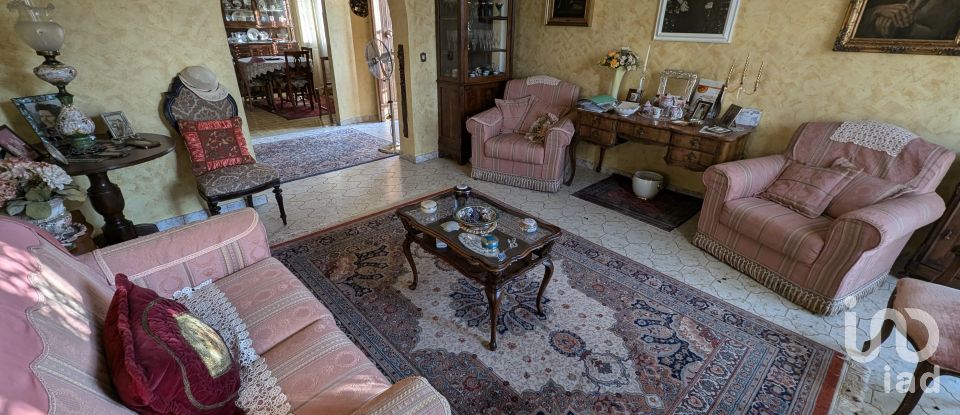 Villa 6 locali di 127 m² in Corfinio (67030)