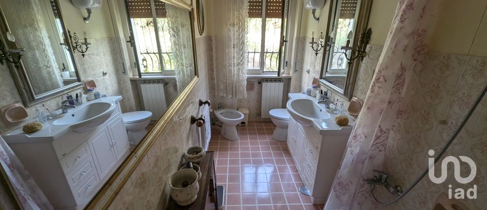 Villa 6 locali di 127 m² in Corfinio (67030)