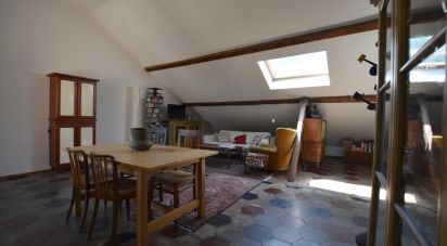 Loft 2 rooms of 70 m² in Genova (16126)