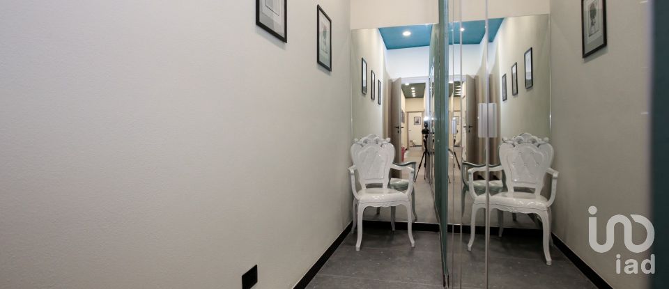 Appartamento 6 locali di 110 m² a Genova (16129)