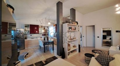 Three-room apartment of 80 m² in Gallarate (21013)