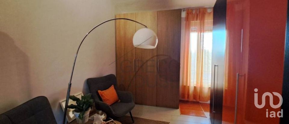 Three-room apartment of 80 m² in Gallarate (21013)