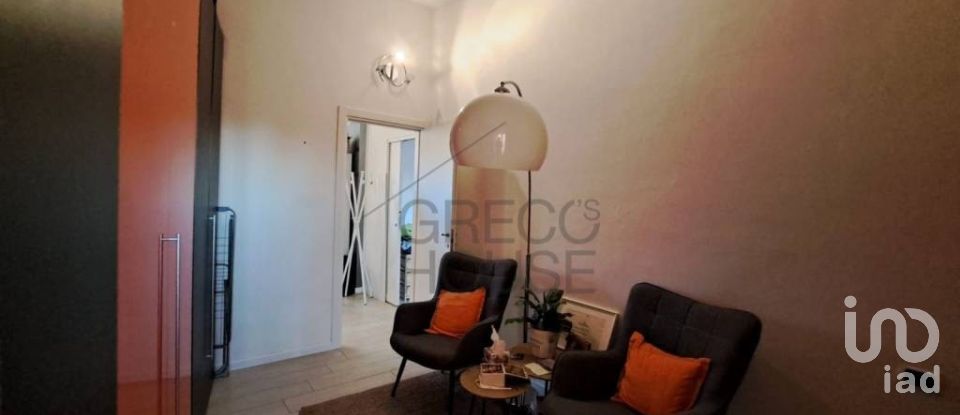 Three-room apartment of 80 m² in Gallarate (21013)