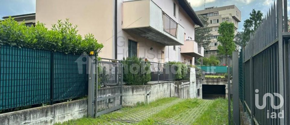 Monolocale di 50 m² a Gallarate (21013)