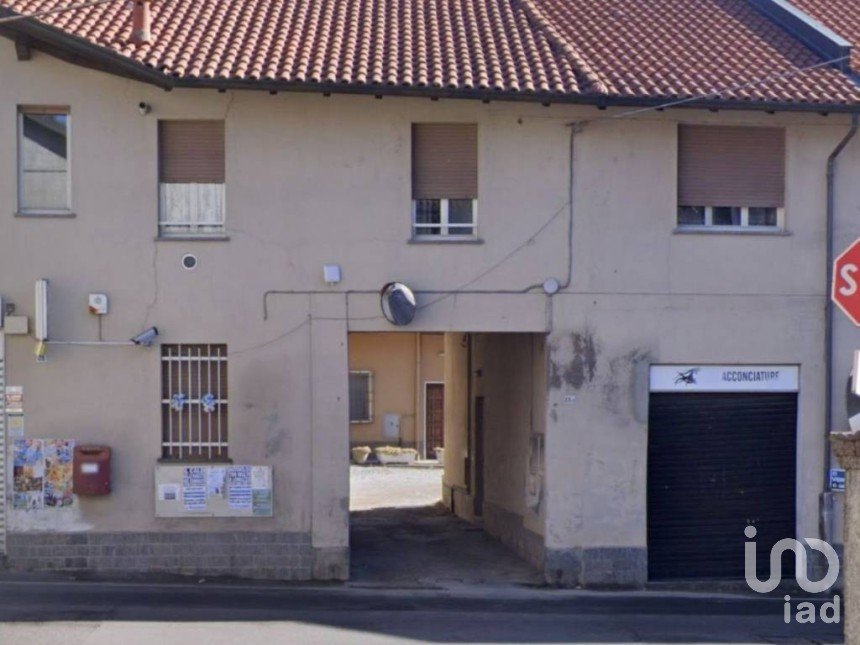 Bilocale di 86 m² a Mozzate (22076)