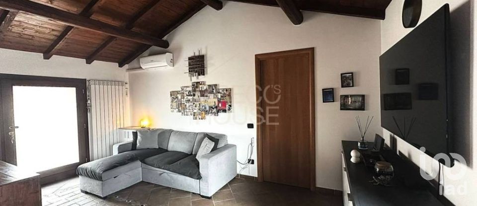 Two-room apartment of 73 m² in Somma Lombardo (21019)