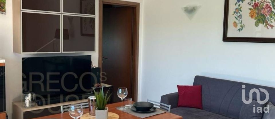 Three-room apartment of 90 m² in Fagnano Olona (21054)