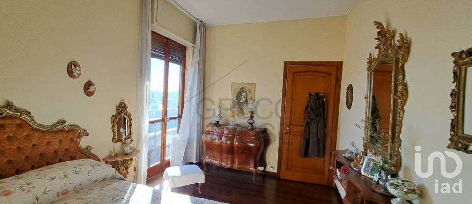 Three-room apartment of 100 m² in Gallarate (21013)