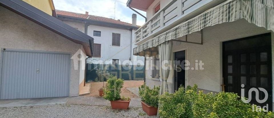 Block of flats in Gallarate (21013) of 140 m²