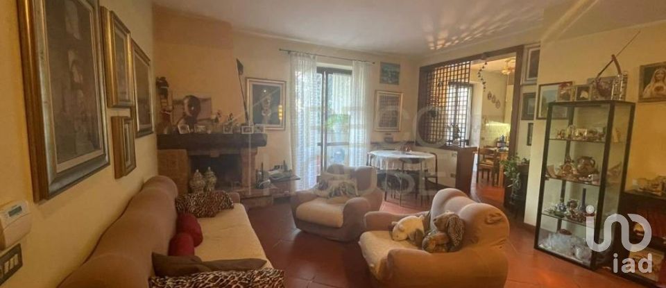 Three-room apartment of 120 m² in Busto Arsizio (21052)