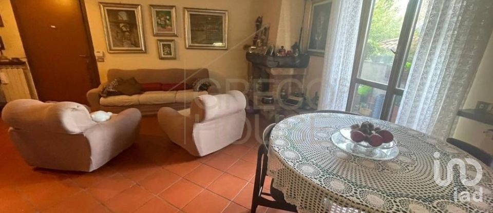 Three-room apartment of 120 m² in Busto Arsizio (21052)