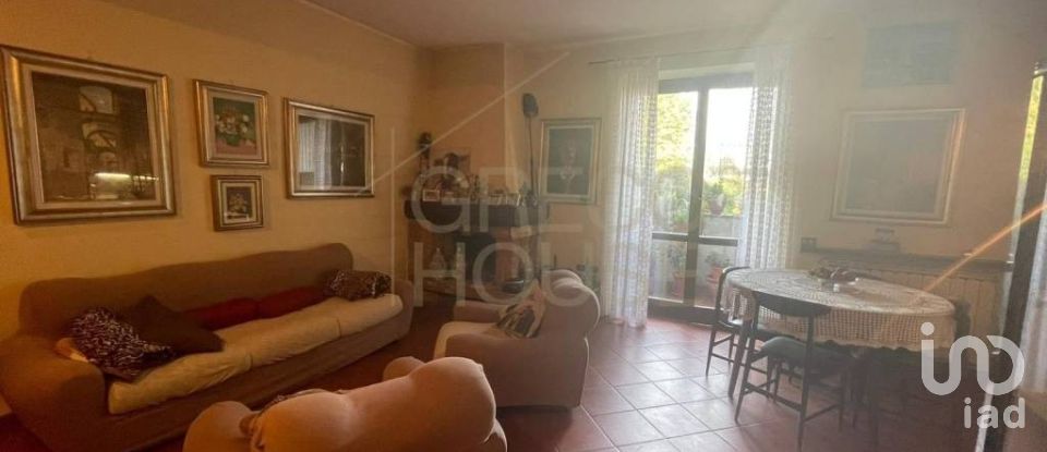 Three-room apartment of 120 m² in Busto Arsizio (21052)