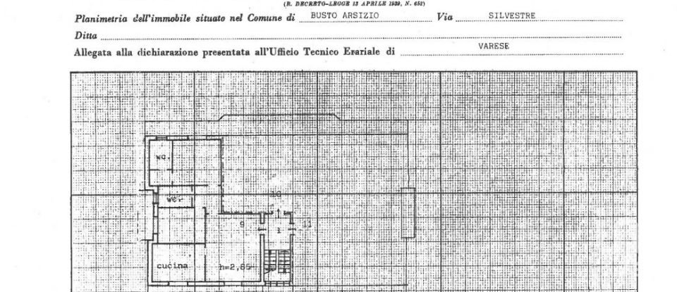 Three-room apartment of 120 m² in Busto Arsizio (21052)