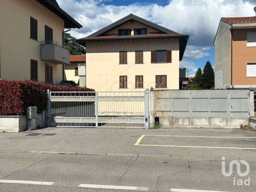 Apartment 5 rooms of 100 m² in Magnago (20020)