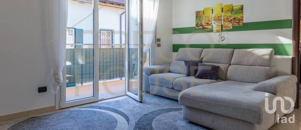 Three-room apartment of 90 m² in Cavaria con Premezzo (21044)