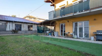 Three-room apartment of 98 m² in Cavaria con Premezzo (21044)