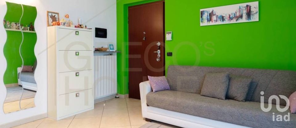 Three-room apartment of 98 m² in Cavaria con Premezzo (21044)