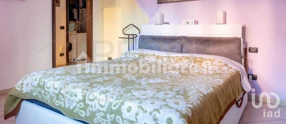 Three-room apartment of 98 m² in Cavaria con Premezzo (21044)